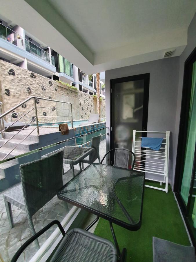 Двух-Комнатная Квартира В Кондоминимуме "Tropikal Garden" Pattaya Eksteriør bilde