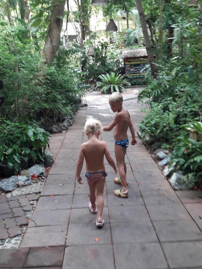 Двух-Комнатная Квартира В Кондоминимуме "Tropikal Garden" Pattaya Eksteriør bilde